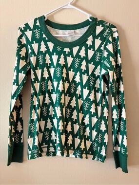 Hanna Andersson Green and White Crew Neck Tee